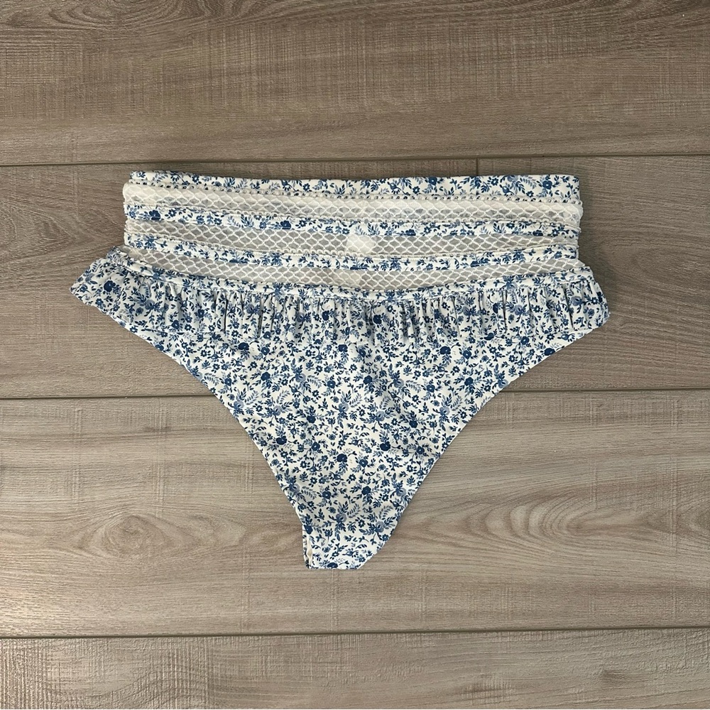 Tularosa Dreamer High Waist Swim Bikini Bottom in Greece Blue Floral Small - Picture 5 of 9